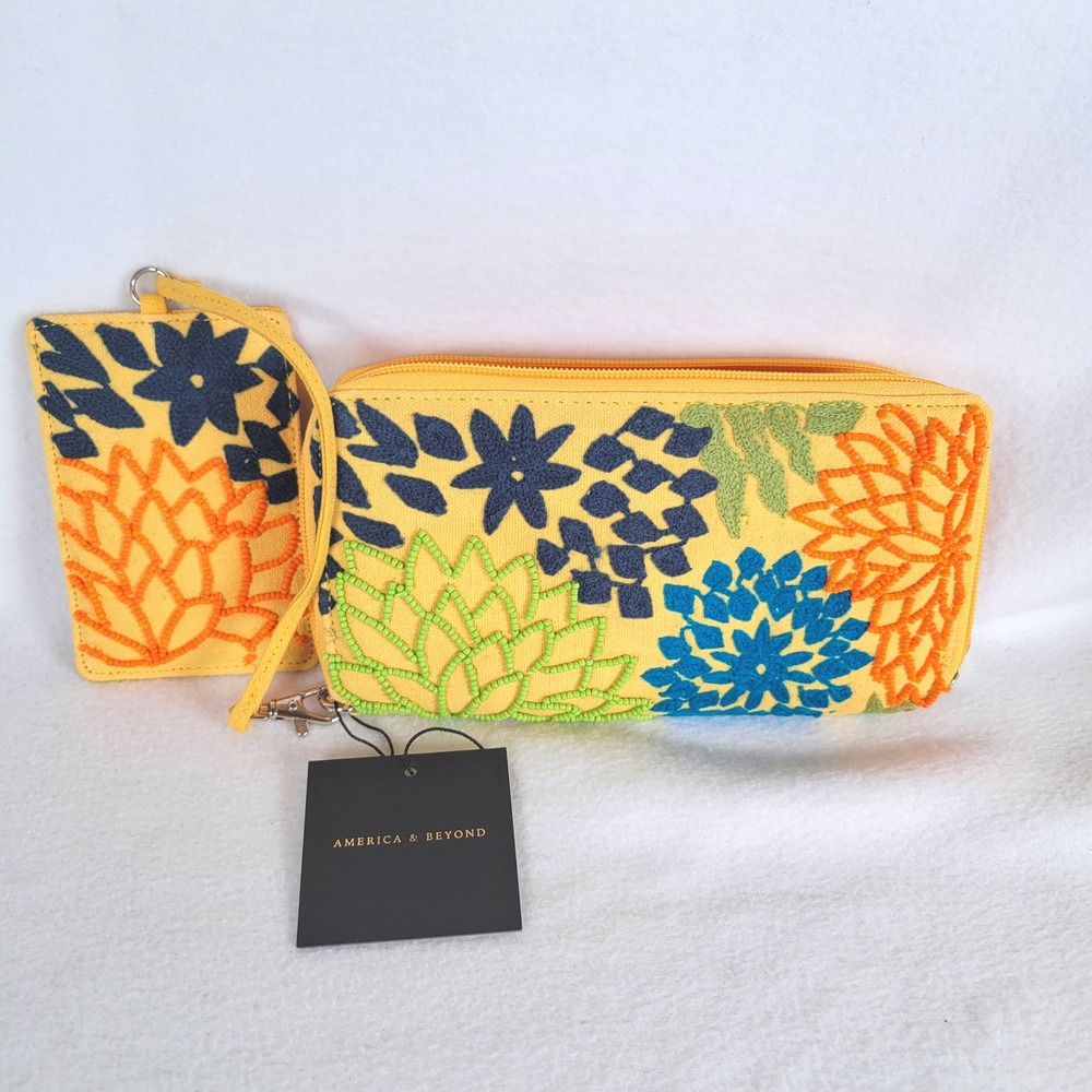 America & Beyond Womens Zip Wallet ID Pouch Floral Embroidered Size OS Yellow